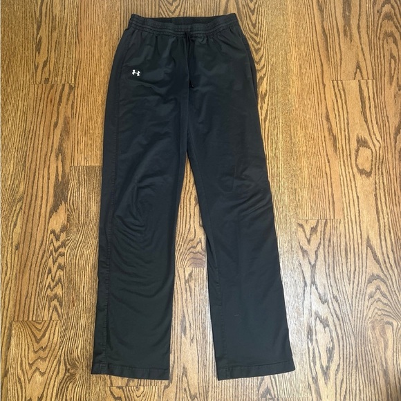 Medium under armour pants - Picture 1 of 4